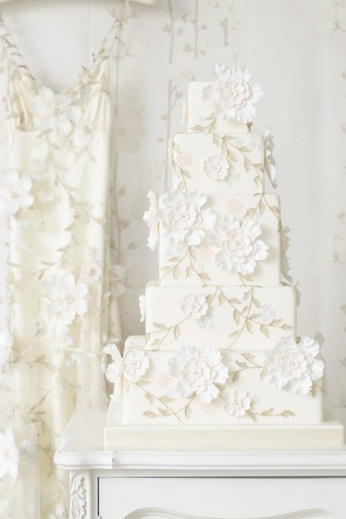 Flora Abundance Wedding cake