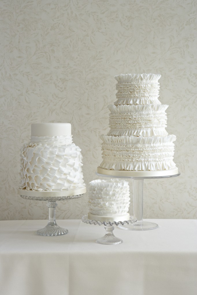 ruffle wedding cakes sunshine coast