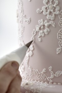 Cake Decorating classes -lace piping